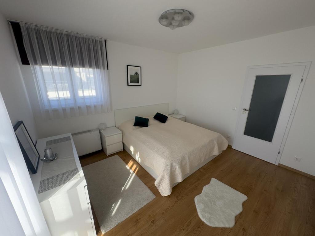 Admiral Apartman Csopak Eksteriør billede